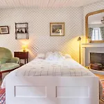 2 Bedroom Stunning In * Condat-sur-Vezere