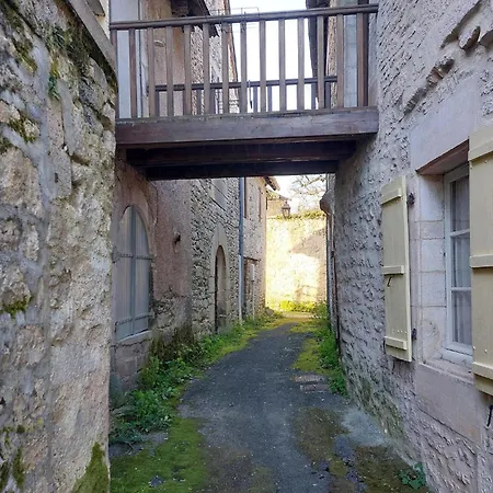 2 Bedroom Beautiful In