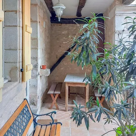 Tatil Evi 2 Bedroom Beautiful In Condat-sur-Vezere